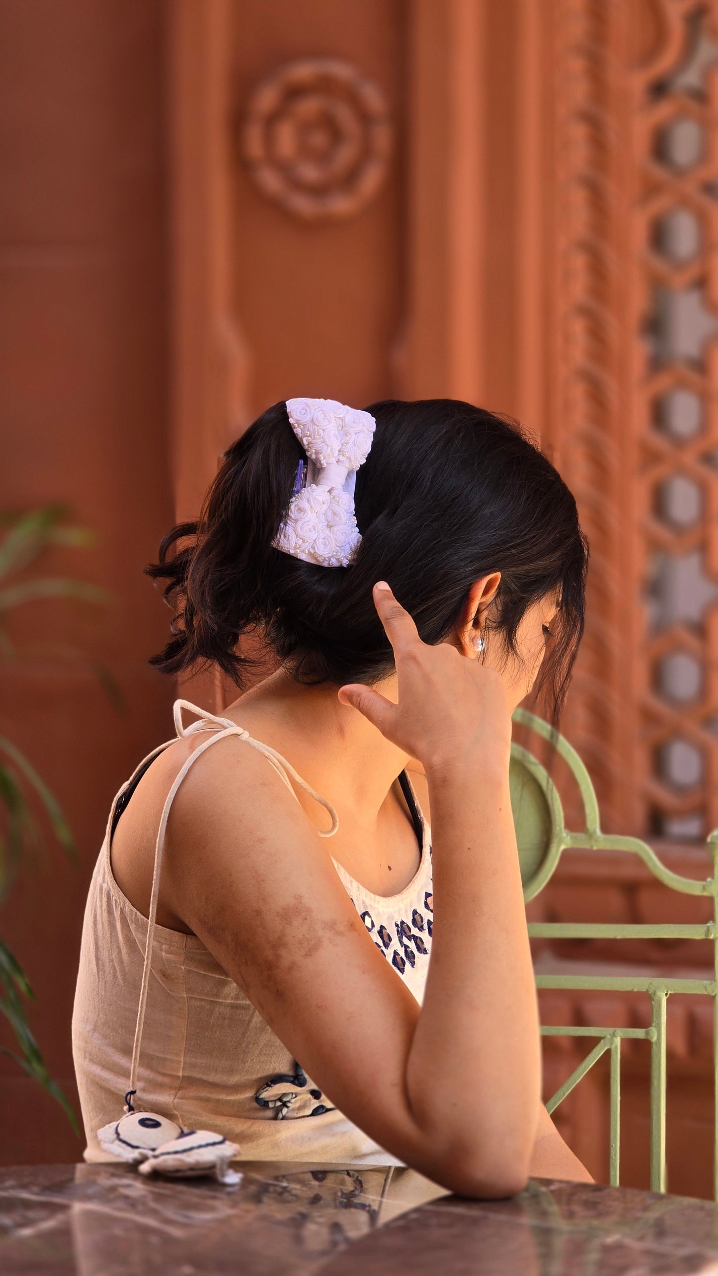 White Rosey Hand Embroidered Clutcher Bow
