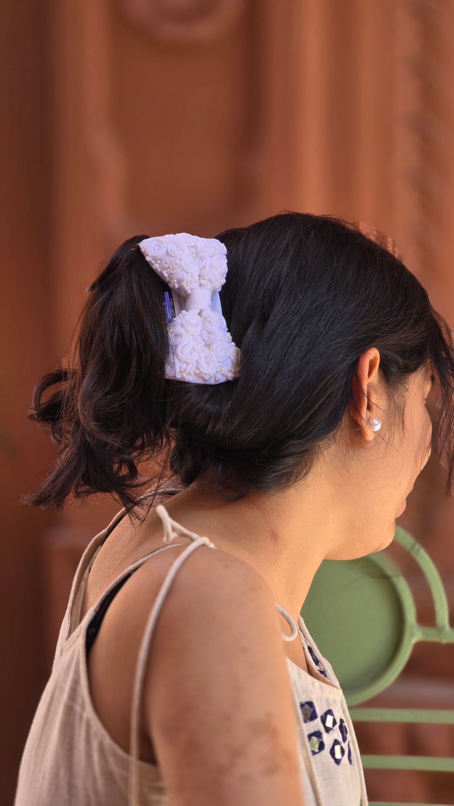 White Rosey Hand Embroidered Clutcher Bow