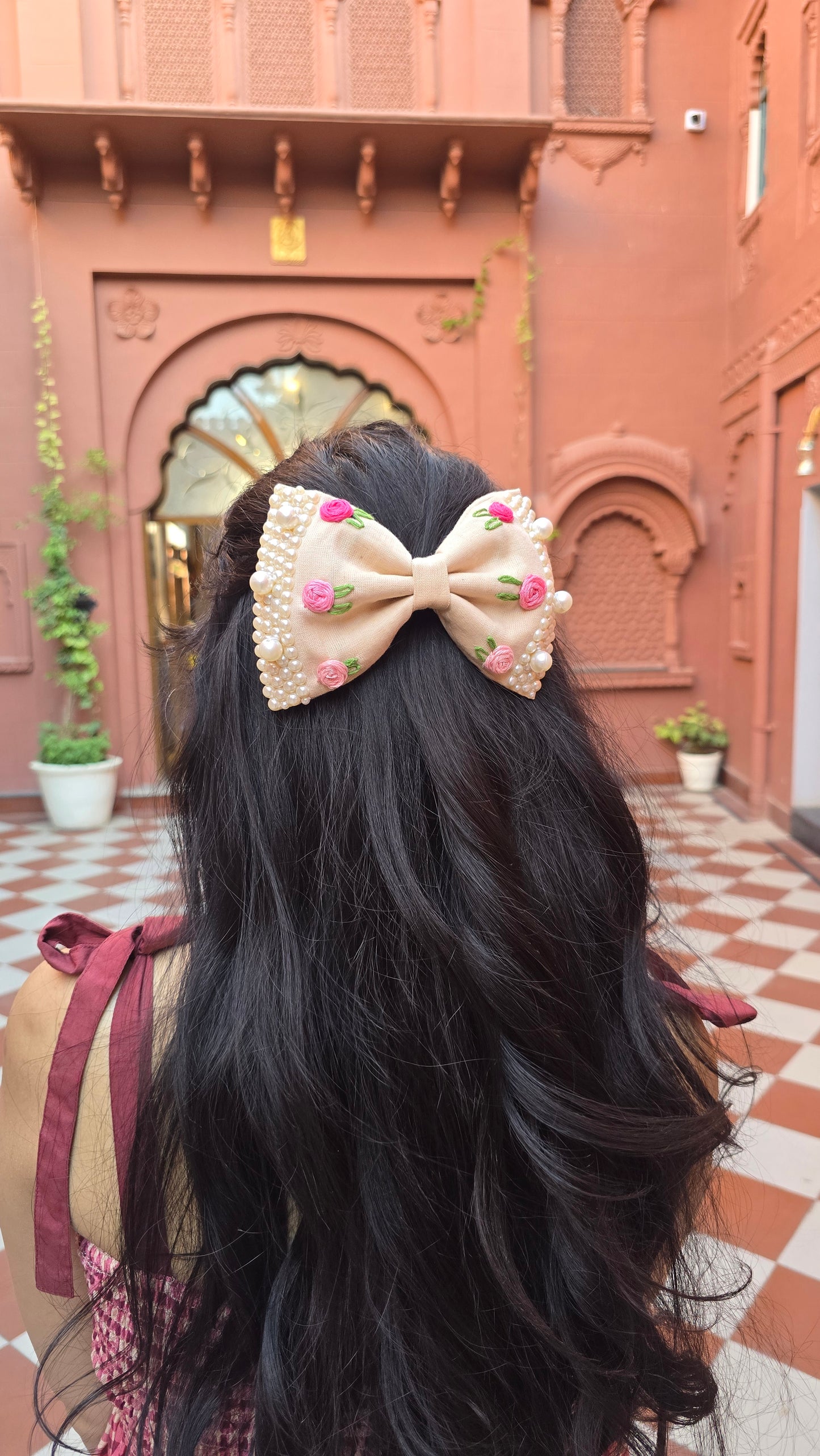 Beige Floral Noor Mini Pearl Bow