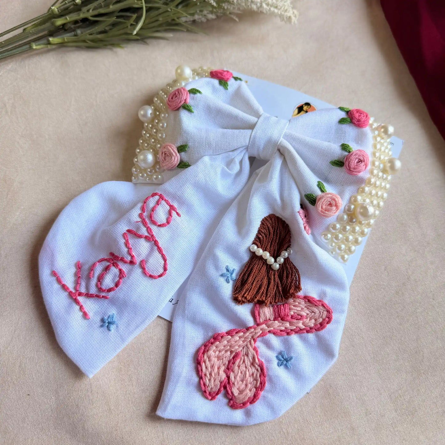 Jalpari White Bow – Hand Embroidered Personalized Pearl Hair Bow