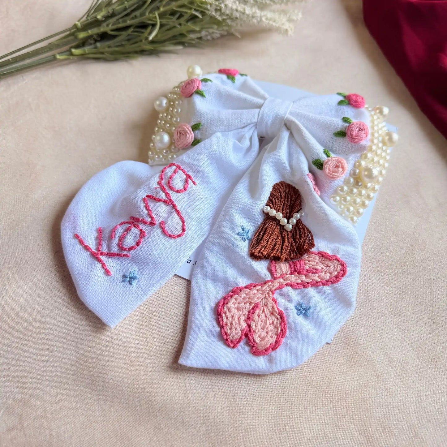 Jalpari White Bow – Hand Embroidered Personalized Pearl Hair Bow