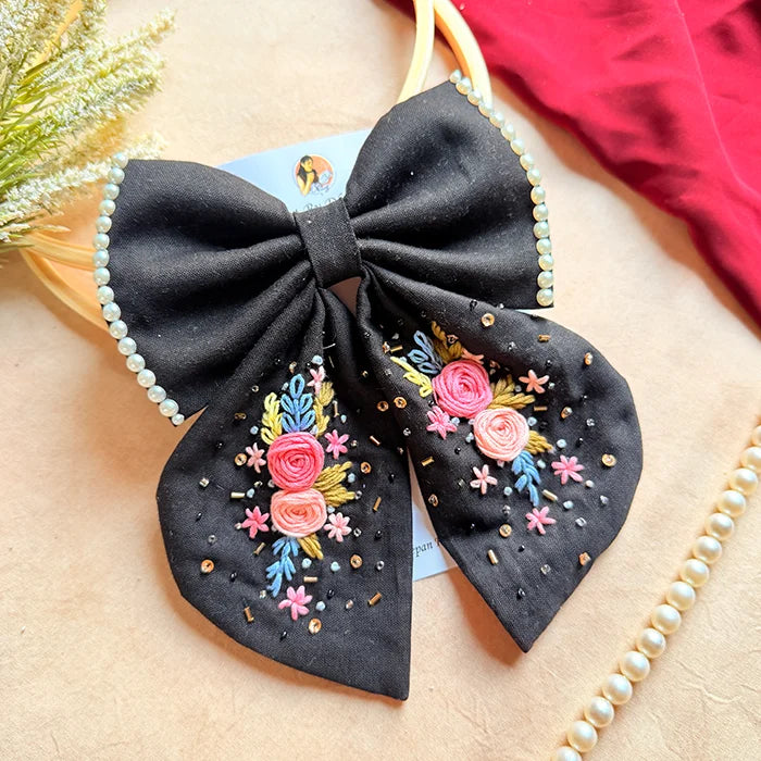 Gazel Hand Embroidered Floral Bow Hair Clip – Black