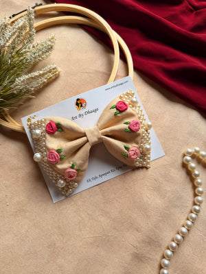 Beige Floral Noor Mini Pearl Bow