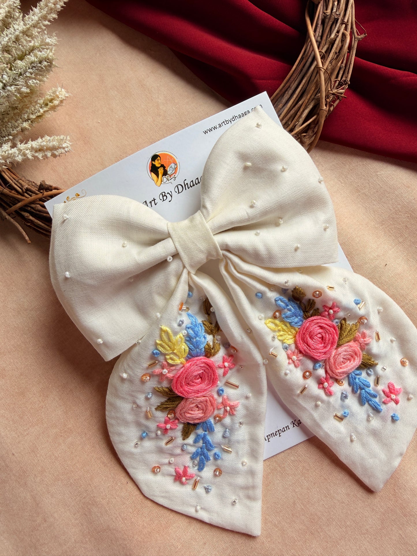 Gazel White Hand Embroidered Bow Hair Clip with Floral Detailing