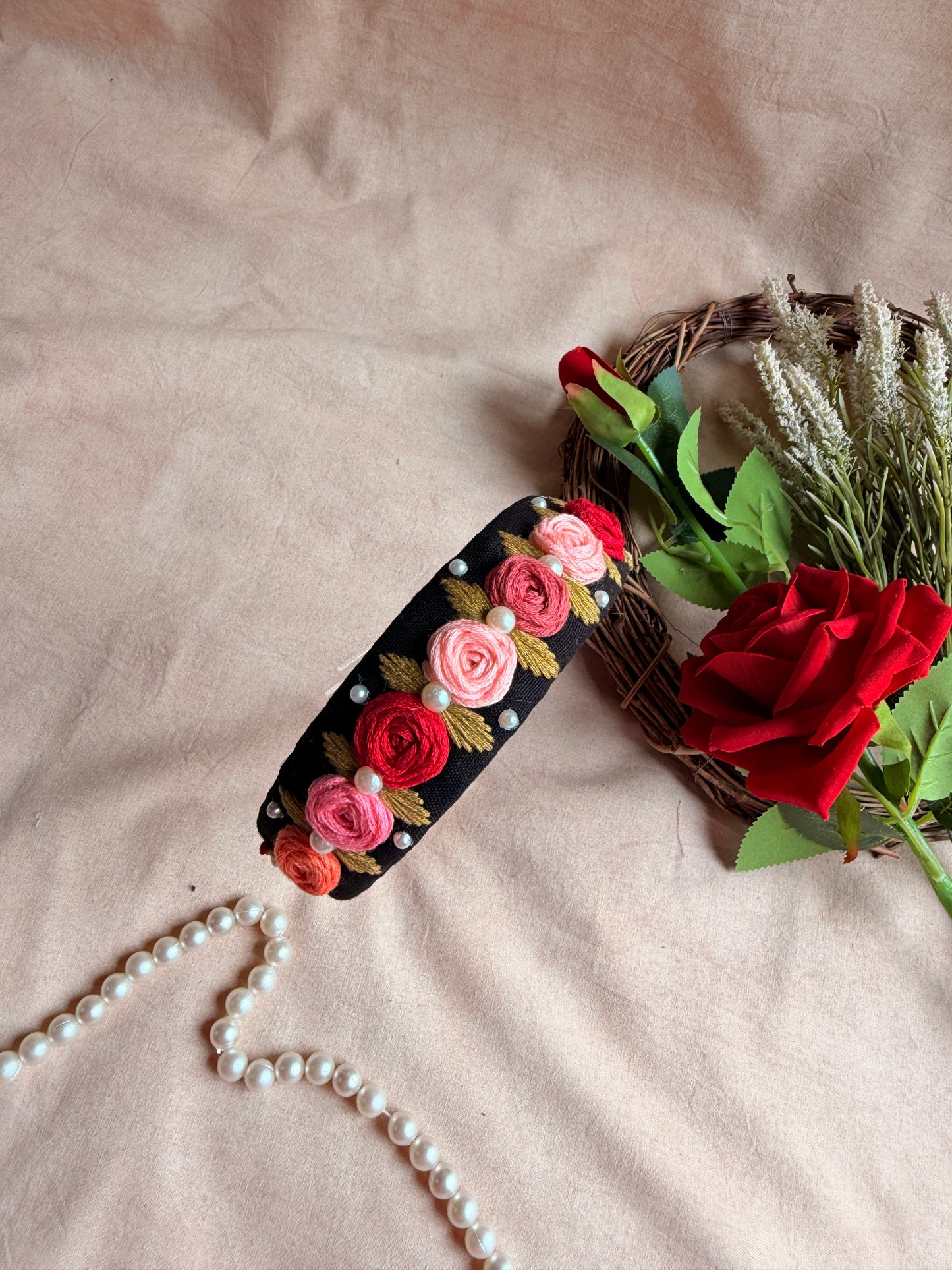 Rangrez Kaali Gul Hand Embroidered Headband