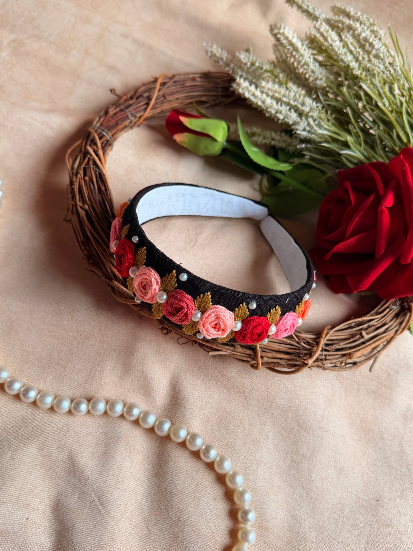 Rangrez Kaali Gul Hand Embroidered Headband