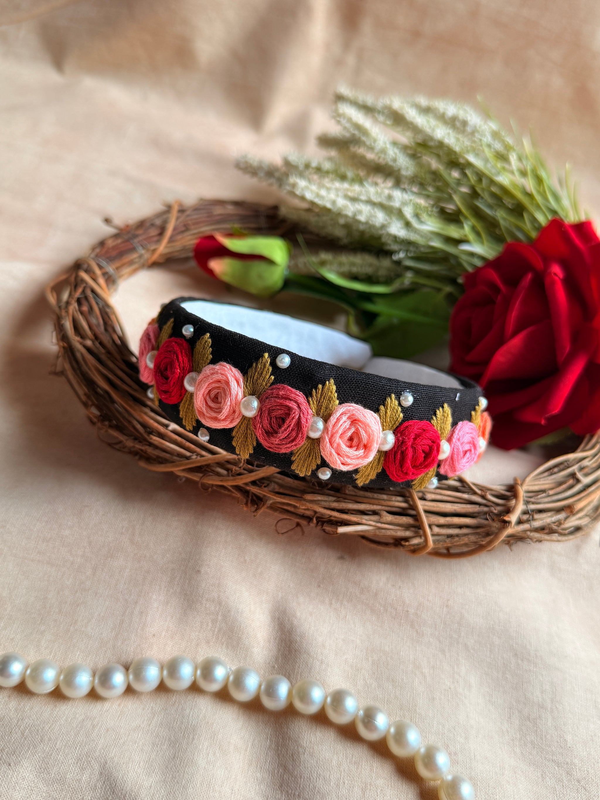 Rangrez Kaali Gul Hand Embroidered Headband