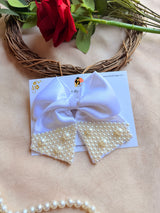 Pearl of Wisdom White Bow Hair Clip