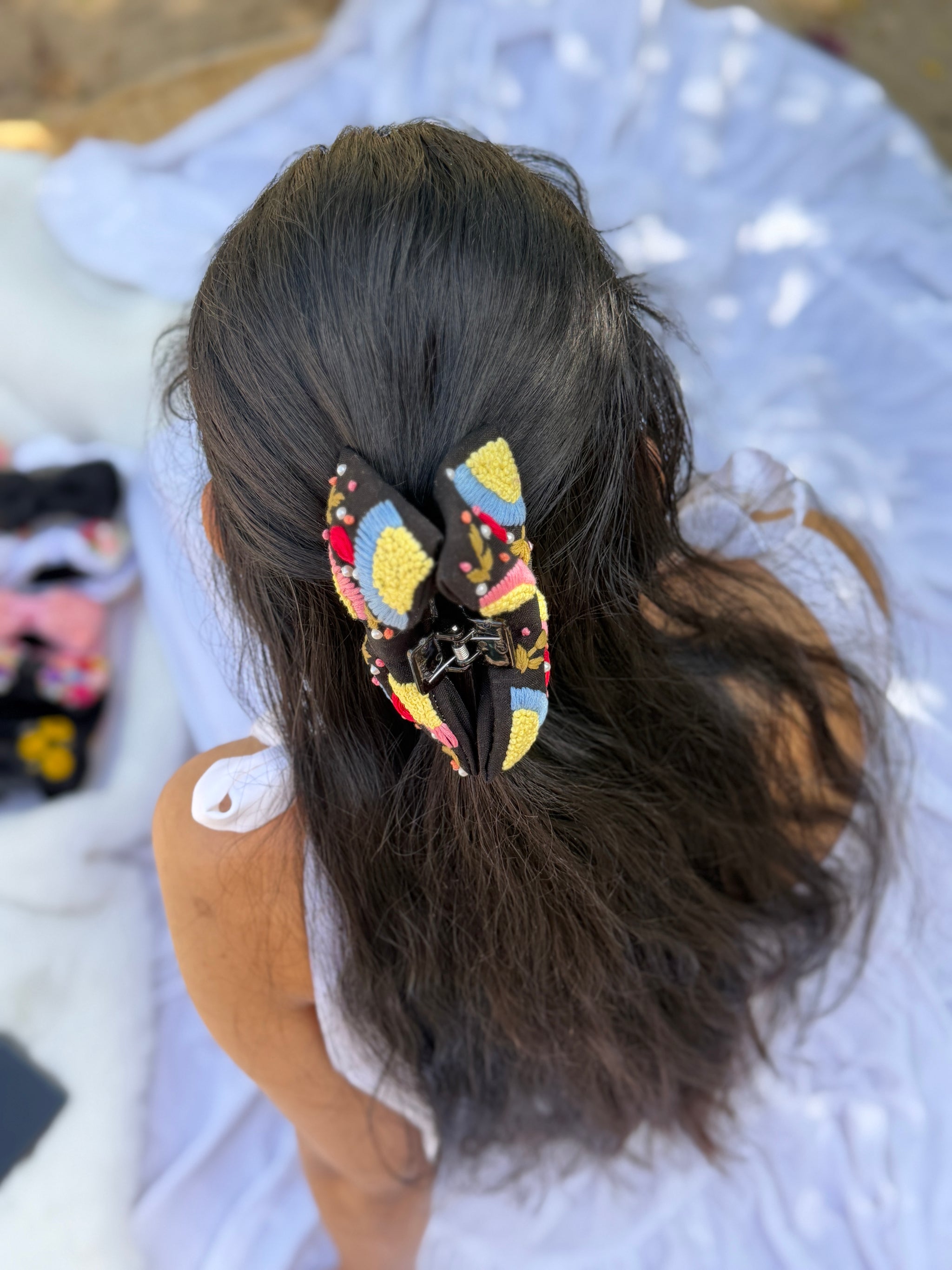 Chaya Hand Embroidered Clutcher Bow