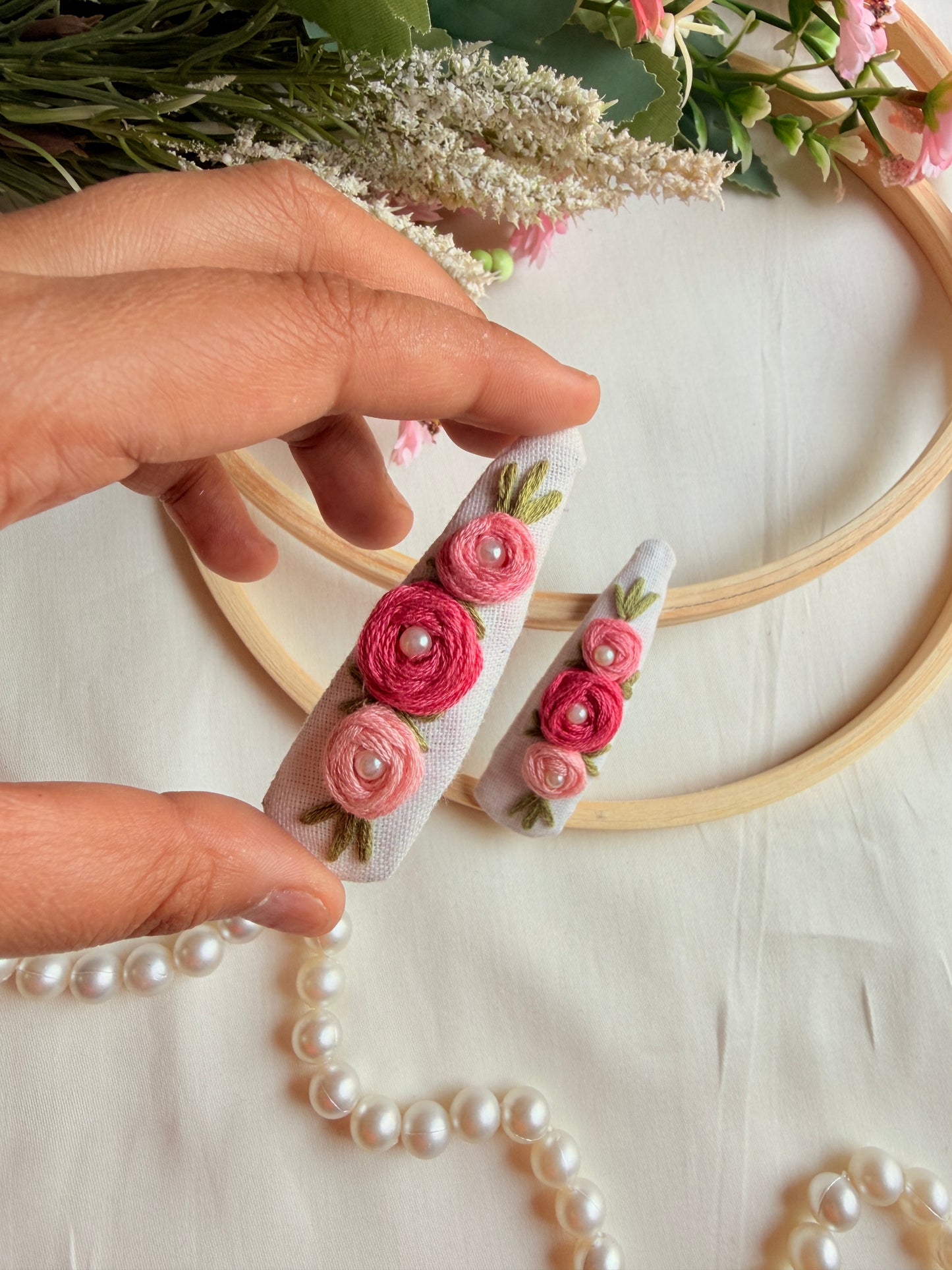 Niya White Hand Embroidered Floral Tic Tac Clips