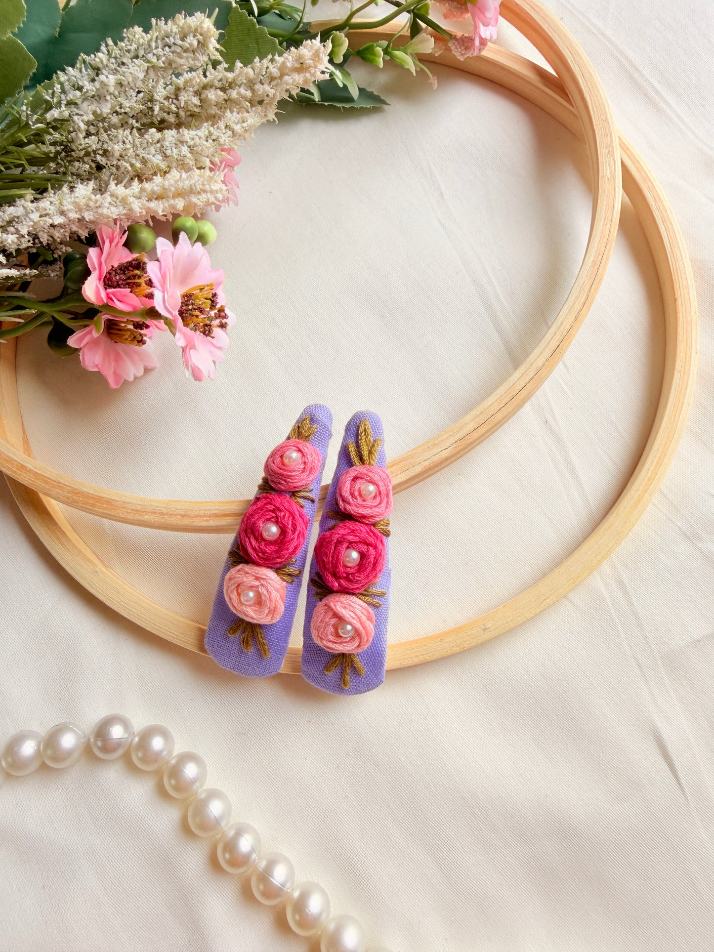 Niya Lavender Hand Embroidered Floral Tic Tac Clips