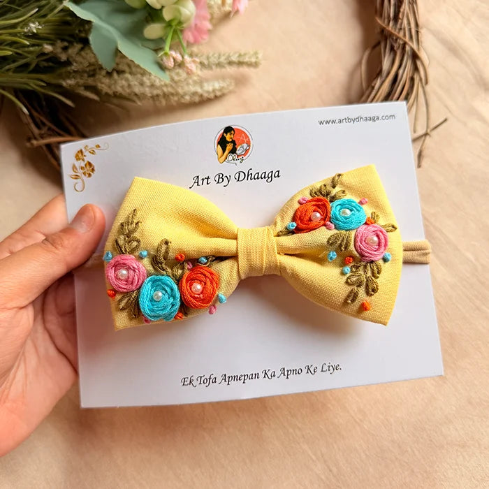Little Daisy Hand Embroidered Toddler Bow Hair Tie – Yellow Floral Rubber Band