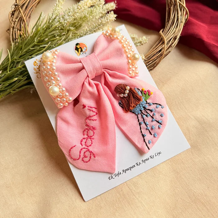 Aaina Mini Pink Bow for Kids – Hand-Embroidered Personalized Hair Accessory