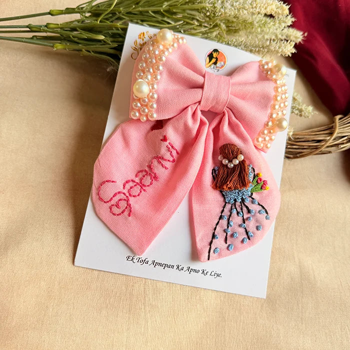 Aaina Mini Pink Bow for Kids – Hand-Embroidered Personalized Hair Accessory