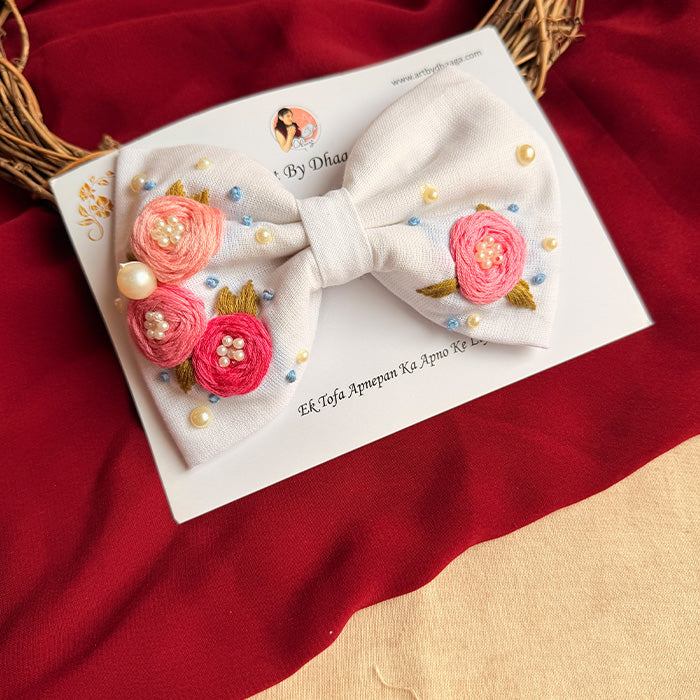 Lila Mini Hand Embroidered Floral Bow Hair Clip – Ivory Handmade Hair Accessory