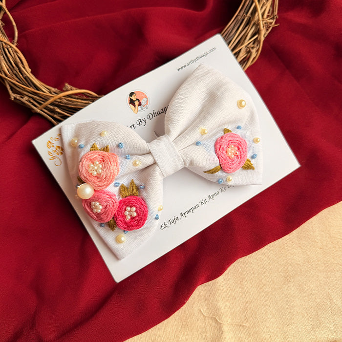 Lila Mini Hand Embroidered Floral Bow Hair Clip – Ivory Handmade Hair Accessory