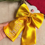Sunehri Pearl Bow Hair Accessory