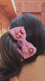 Shivalic Hand Embroidered Clutcher Bow