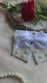 Pearl of Wisdom White Bow Hair Clip