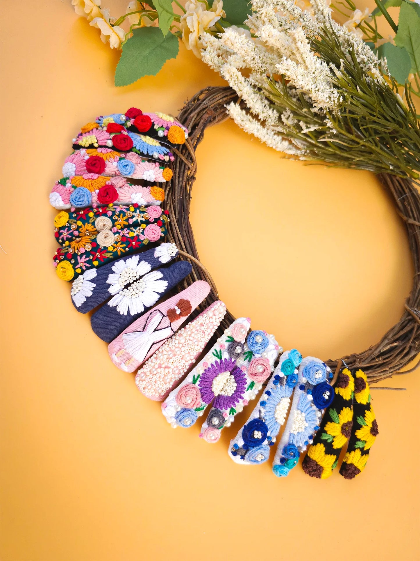 Pretty Girl Collection – 8 Piece Hand Embroidered Tic Tac Clip Set