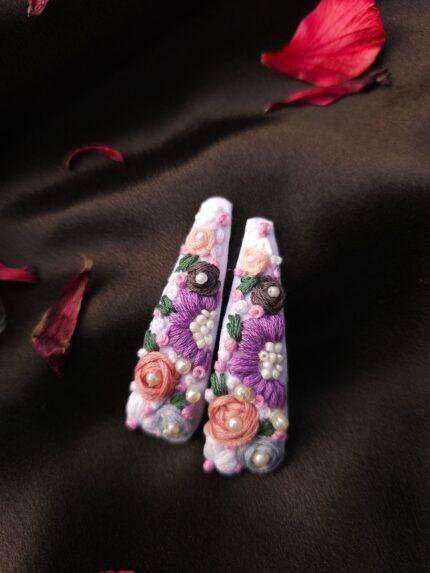 Embroidery Tic Tac Clip
