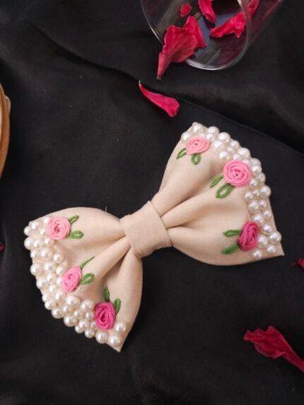 Embroidery Bow Clip- Beige