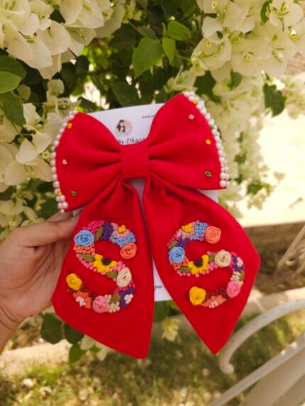 Couple Initial Bow