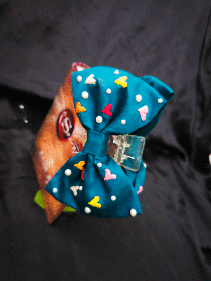 Krishnaa Bloom - Clutcher Bow