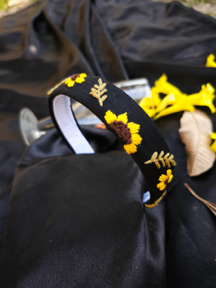 🌻Sunshine Noir – Hand-Embroidered Black Headband