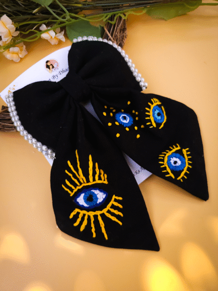 🌙 Nazarana Bow 🖤👁️ – Handcrafted Evil Eye Charm Bow