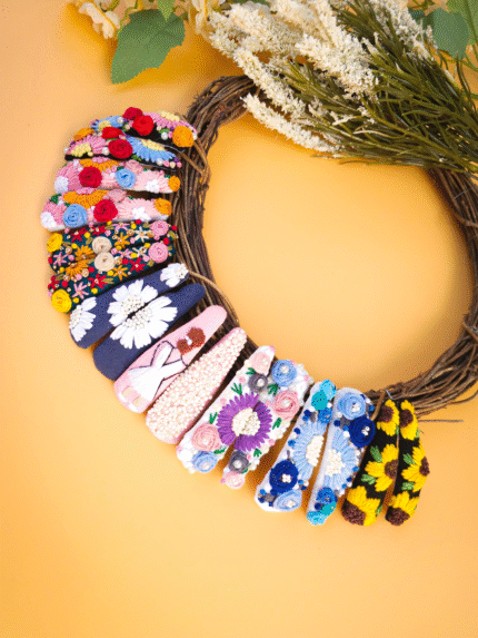 Pretty Girl Collection 🎀 – 8 Set Hand-Embroidered Tic Tac Set