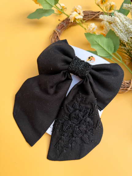 Madhubala – Hand-Embroidered Black Statement Hair Bow