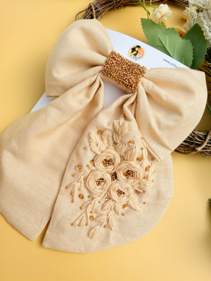 Madhubala (Beige) – Hand-Embroidered Statement Hair Bow